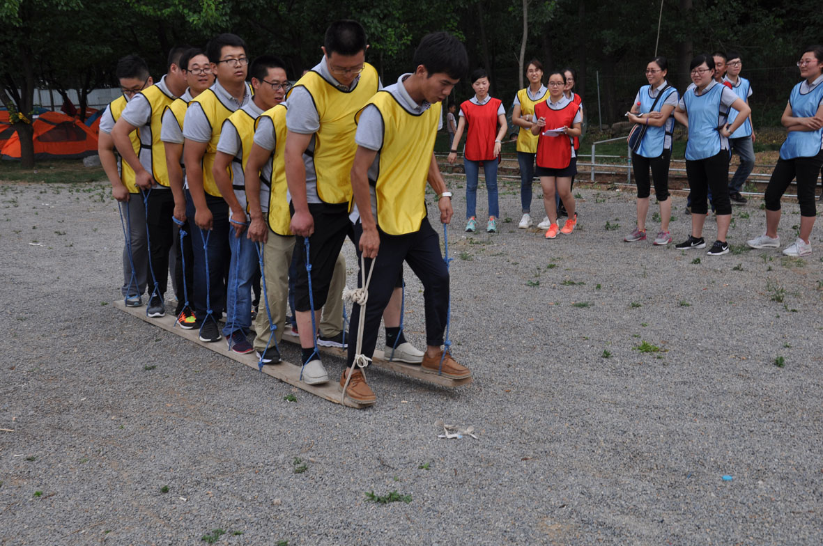 &ldquo;步伐跟隨夢(mèng)想，青春你我同行&rdquo;&mdash;&mdash;濟(jì)南市鴻慷機(jī)電設(shè)備有限公司端午節(jié)出游活動(dòng)